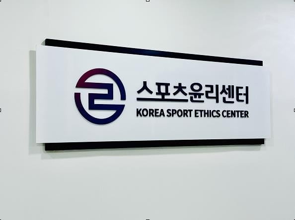 丰塞卡：我认为莱奥今天做得很好，他的队友也都很满意
