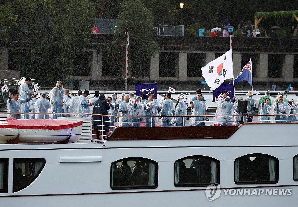 拉齐奥vs维罗纳球员评分：扎卡尼7.9分，马鲁西奇5.8分