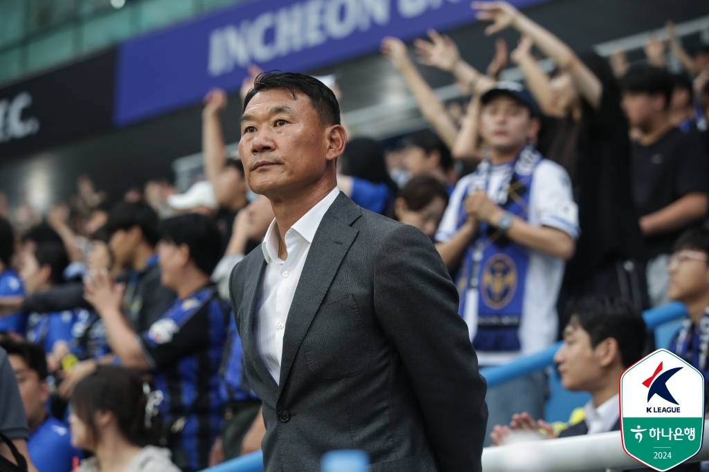 威尼斯vs卡利亚里全场数据：射门数12-14，射正数6-7
