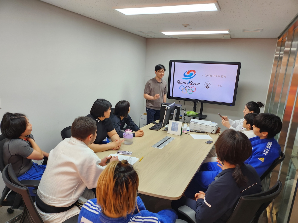 河村勇辉打满末节出场时间创新高 扎克-伊迪得到23分9篮板