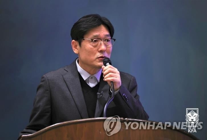 拉波尔塔：我们正在研究一些方法注册奥尔莫和保-维克托