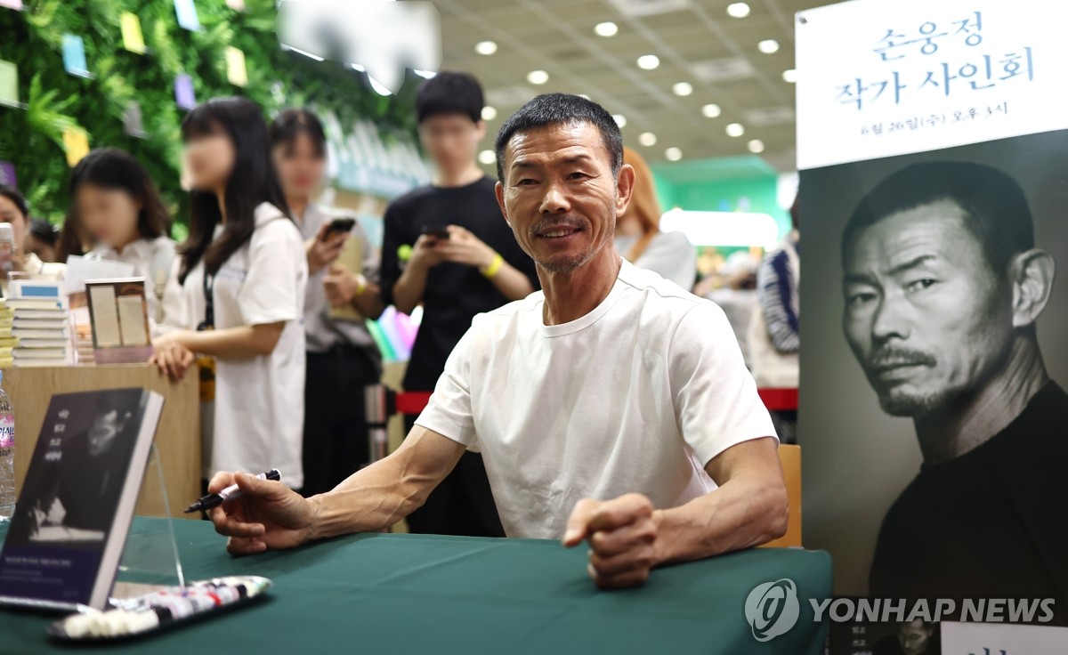 火箭全队三节战罢总计12次失误7次助攻 仍领先奇才13分