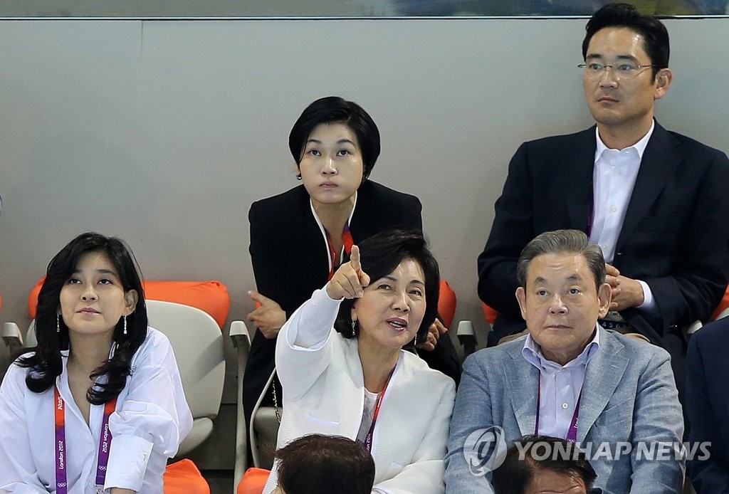 西甲半场：贝伦格尔失点 阿斯普利拉、桑切特三分钟内先后破门 赫罗纳1-1毕尔巴鄂