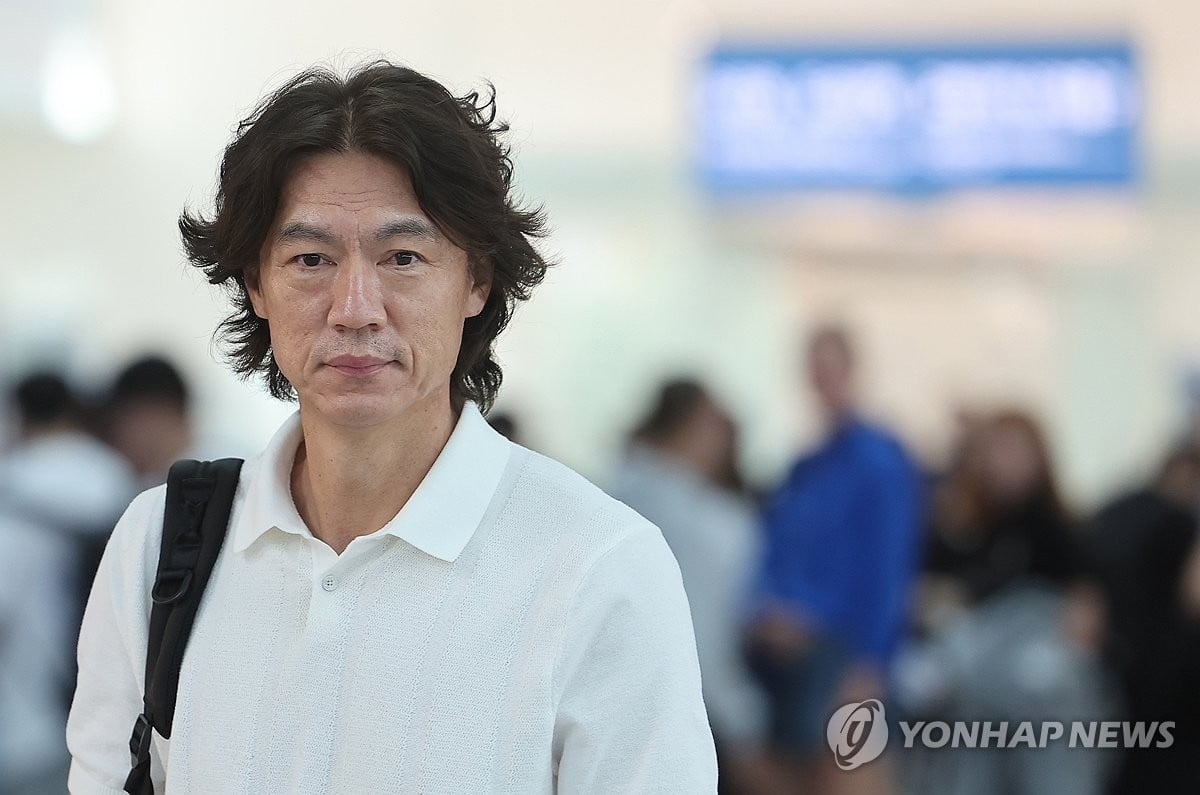 英媒：切尔西放弃引进孔德 转而追求佛罗伦萨边卫卡约德